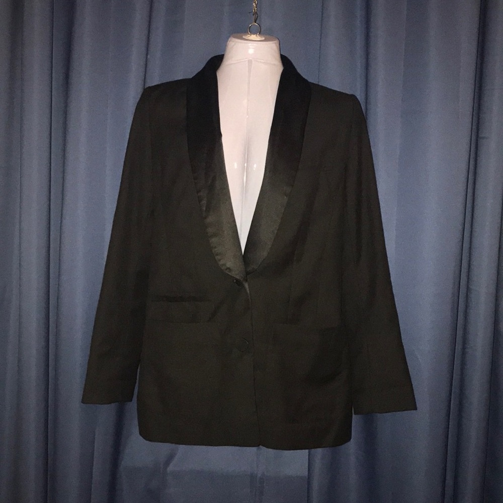 H&M Black Blazer